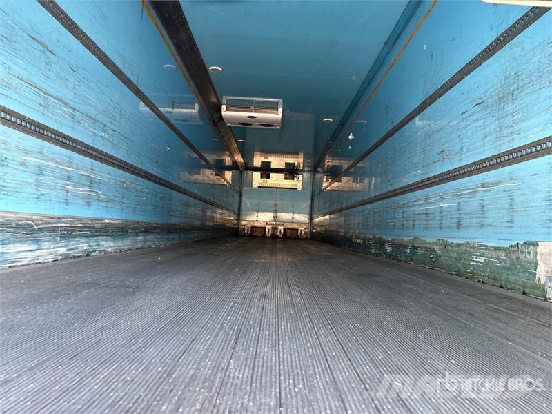 MaxiTrans Tri/A Refrigerated Trailer 保温半挂车