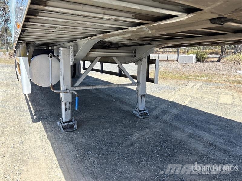 MaxiTrans Tri/A Refrigerated Trailer 保温半挂车