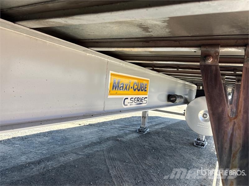 MaxiTrans Tri/A Refrigerated Trailer 保温半挂车