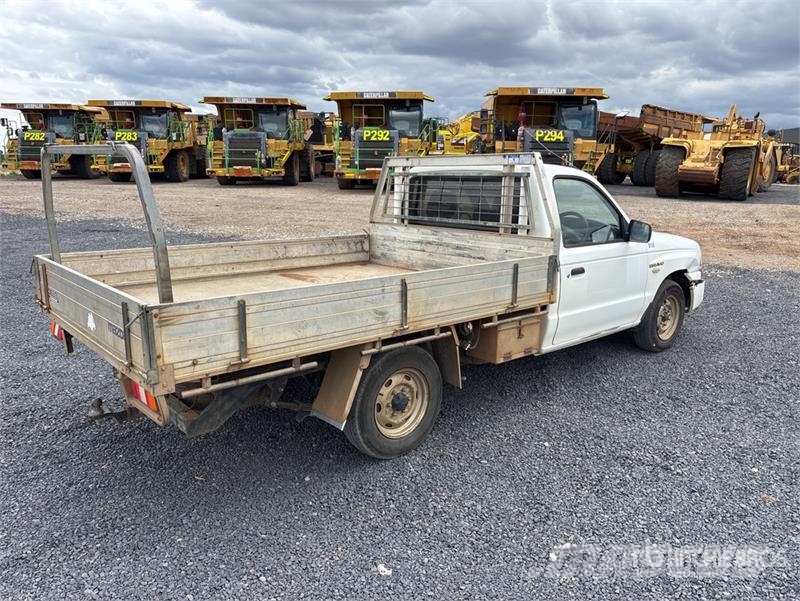 Mazda Bravo B25 4x2 Pickup Drugi
