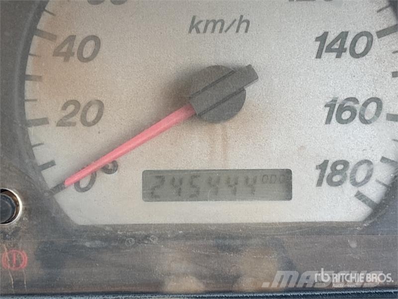 Mazda Bravo B25 4x2 Pickup Drugi