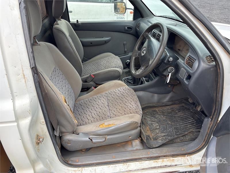 Mazda Bravo B25 4x2 Pickup Drugi