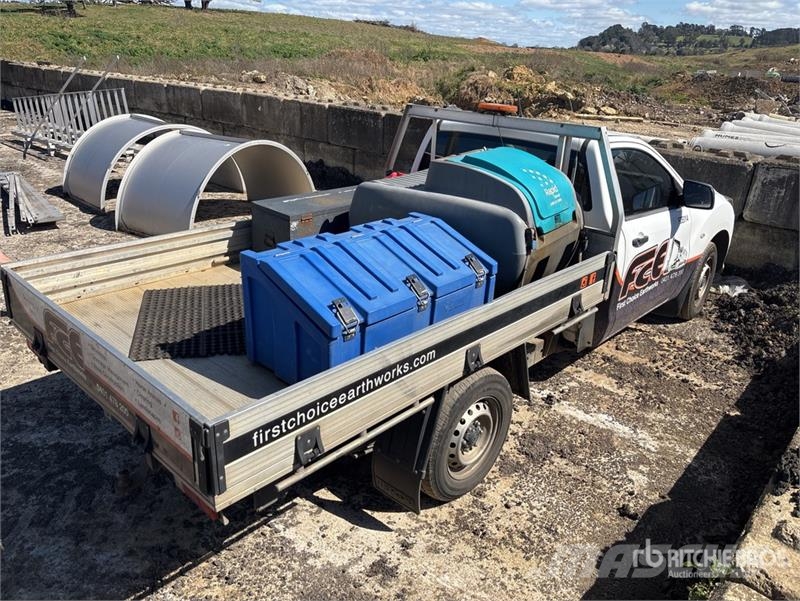 Mazda BT50 XT 4x2 Pickup Інше
