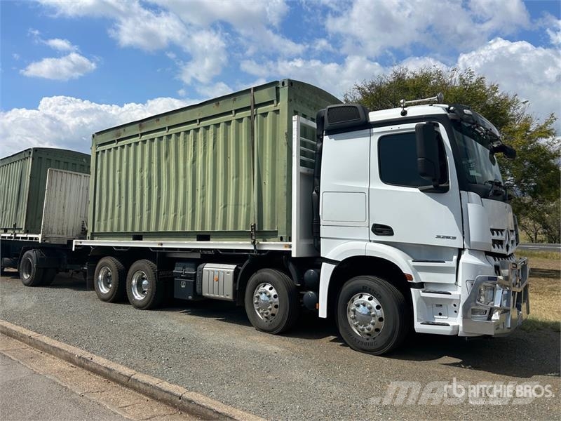 MB Trac Actros 3253 8x4x4 Hydraulic Tipping Flatbed T/A Sl Sadulveokid