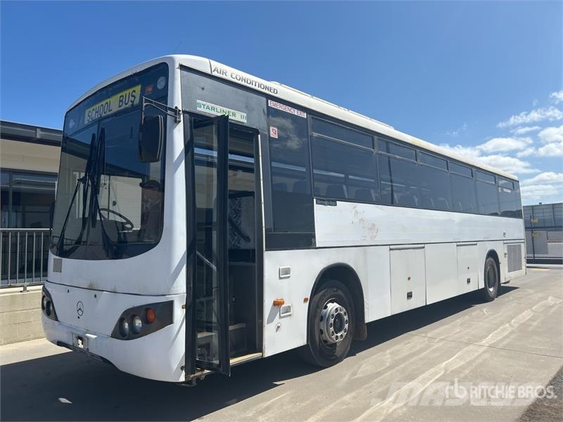 Mercedes-Benz 0500 1725 4x2 57-Seat School Bus Mini bus