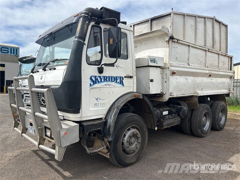 Mercedes-Benz 2225 6x4 T/A Dump Truck Tipper trucks