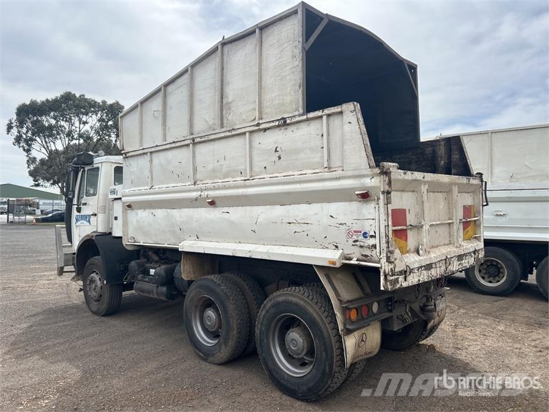 Mercedes-Benz 2225 6x4 T/A Dump Truck Tipper trucks