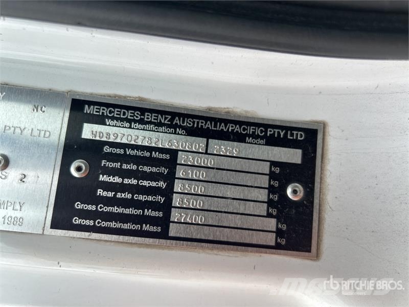 Mercedes-Benz Atego 2329 6x2 Van Truck Box body trucks
