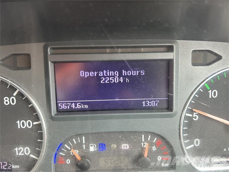 Mercedes-Benz Atego 2329 6x2 Van Truck Box body trucks