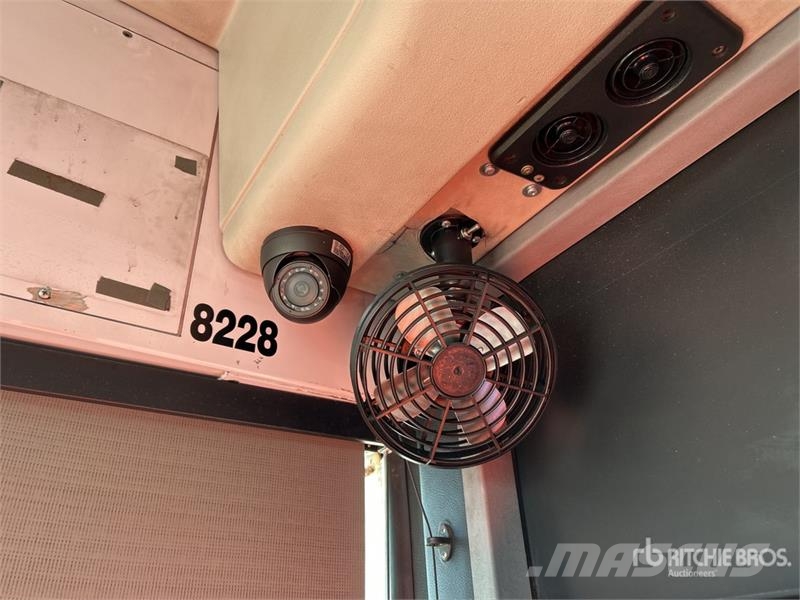 Mercedes-Benz O500LE 4x2 44-Seat Transit Bus Mini bus