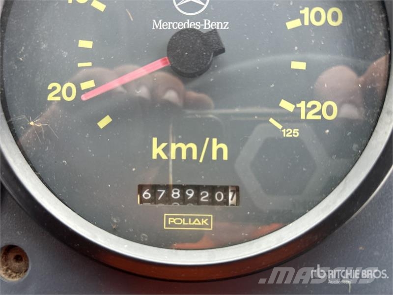 Mercedes-Benz OH1725 4x2 57-Seat School Bus Mini autobusi