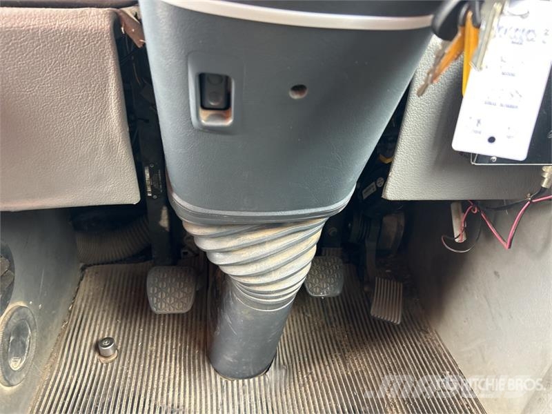 Mercedes-Benz OH1725 57-Seat School Bus Mini-bus