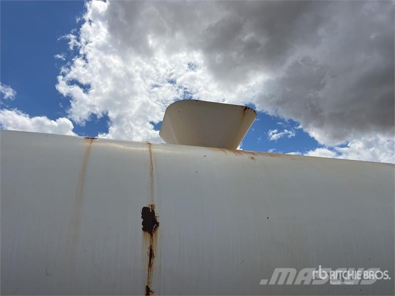 Mick Murray 23000 L Tri/A Water Tank Trailer Egyéb