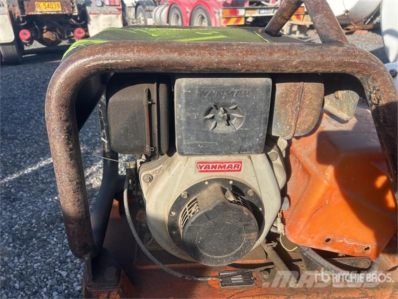 Mikasa MVH306DS2 Kompaktory