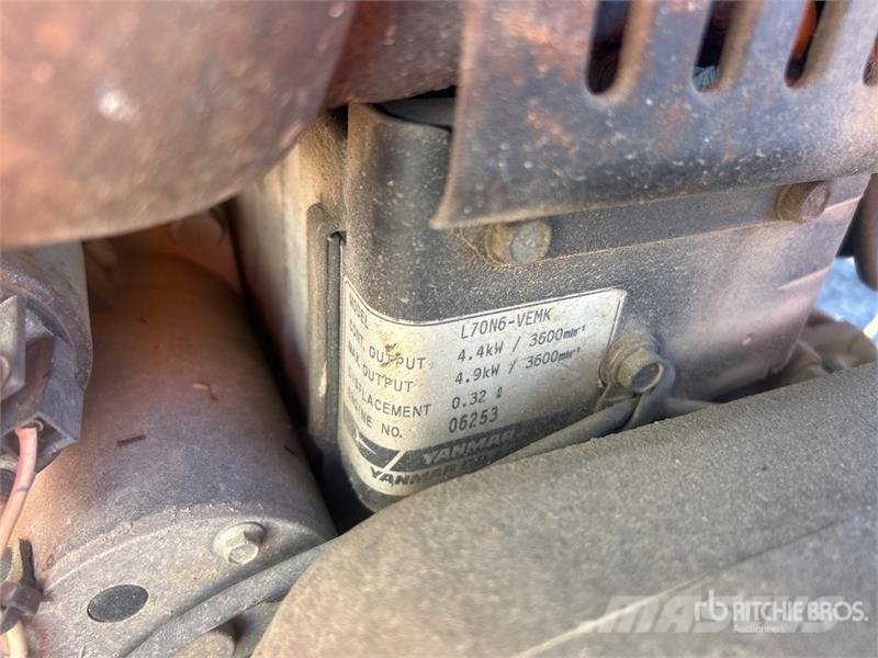 Mikasa MVH306DS2 Kompaktory