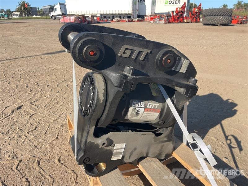 Miller Hydraulic Tilting Excavator Hitch (Unused) - Fits Ďalšie poľnohospodárske stroje