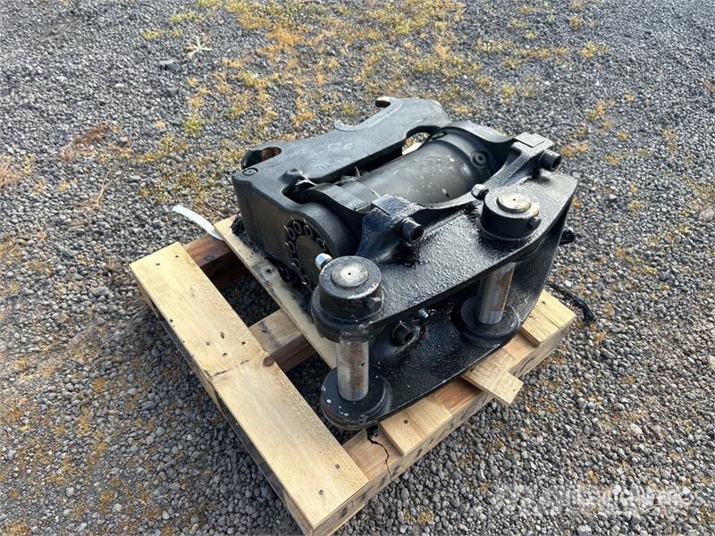 Miller Hydraulic Tilting Excavator Hitch (Unused) Další