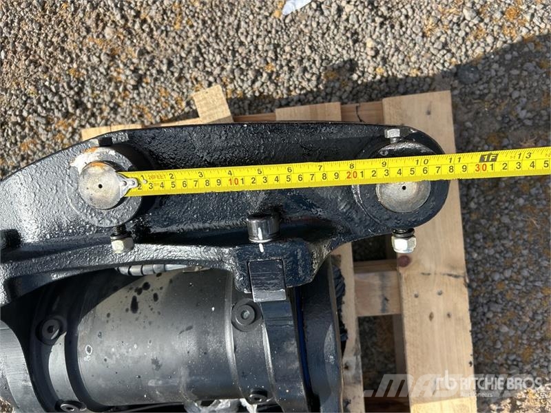 Miller Hydraulic Tilting Excavator Hitch (Unused) Další