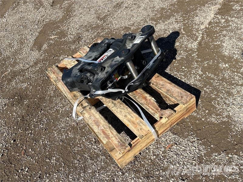 Miller Hydraulic Tilting Excavator Coupler (Unused) Quick connectors