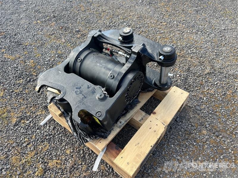 Miller Hydraulic Tilting Excavator Hitch (Unused) Další