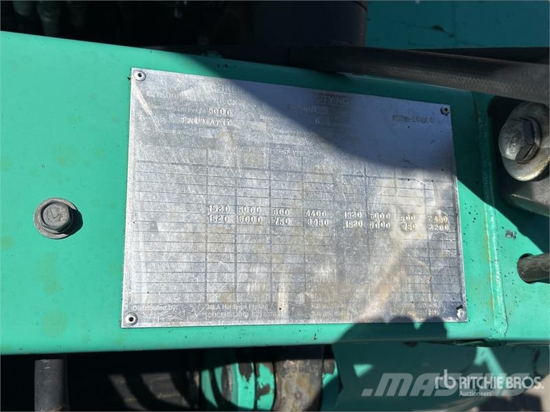 Mitsubishi FG50KT 5000 kg Forklift Інше