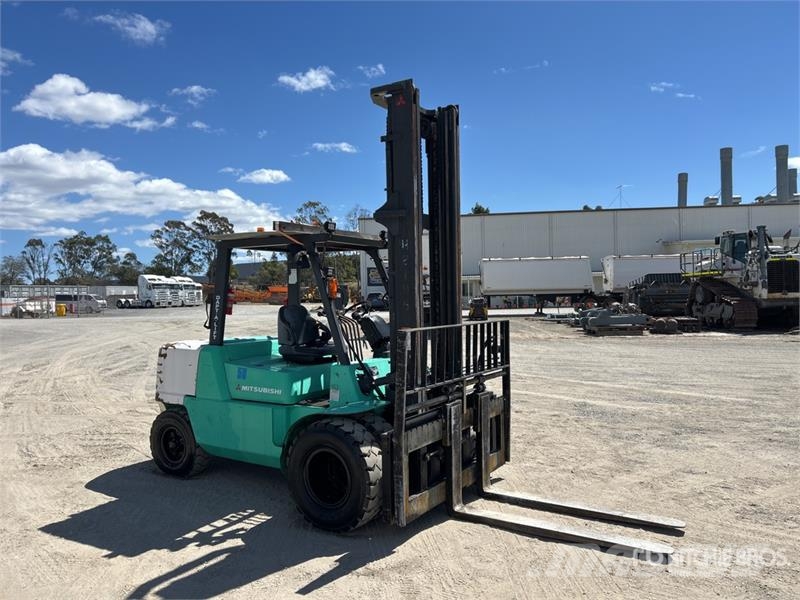 Mitsubishi FG50KT 5000 kg Forklift Інше