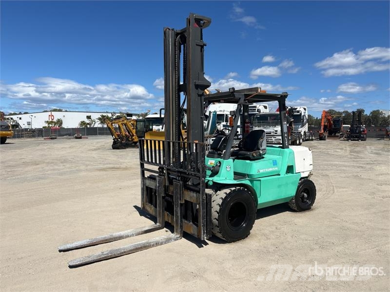 Mitsubishi FG50KT 5000 kg Forklift Інше