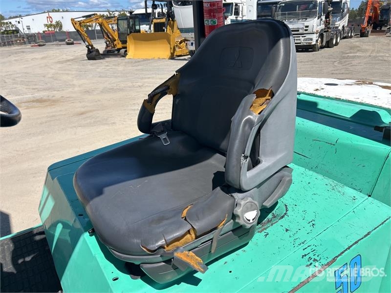 Mitsubishi FG50KT 5000 kg Forklift Інше