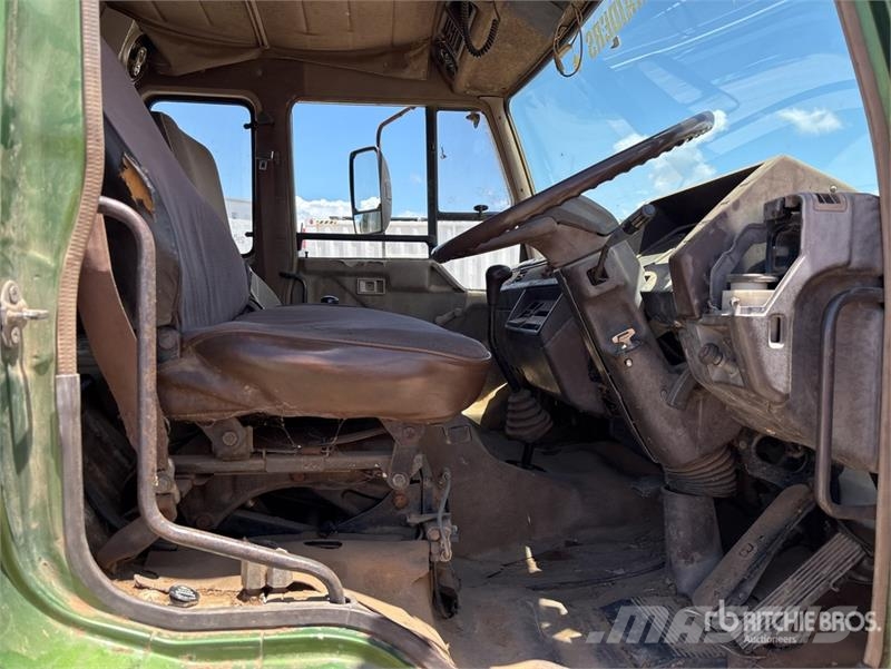 Mitsubishi FK417F20A 4x2 S/A Dump Truck 덤프 트럭