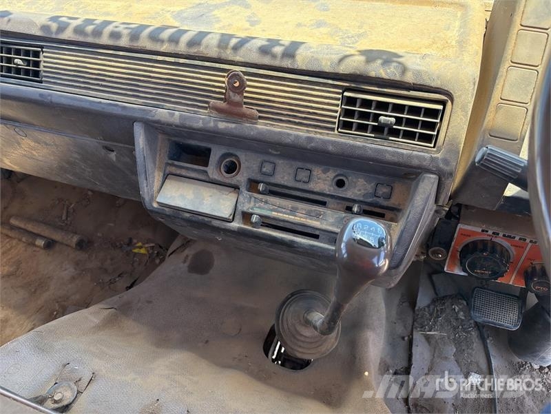 Mitsubishi FK417F20A S/A Dump Truck Camion benne
