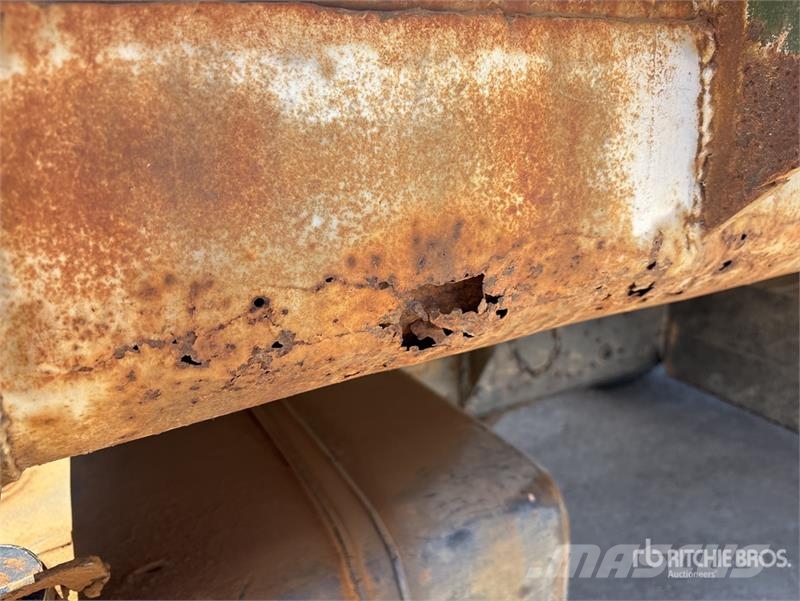 Mitsubishi FK417F20A S/A Dump Truck Camion benne