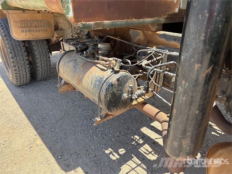 Mitsubishi FK417F20A S/A Dump Truck Camion benne
