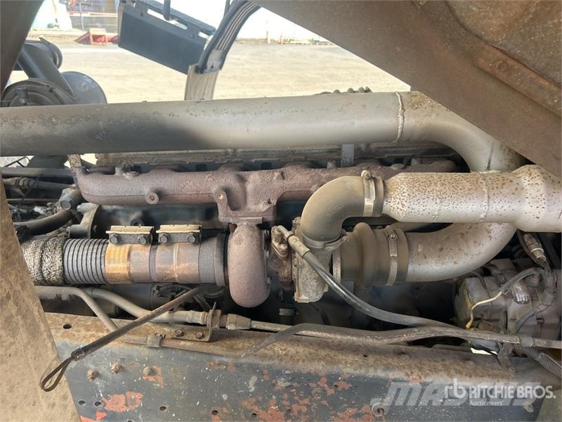 Mitsubishi FM515 4x2 Crew Cab Livestock Truck Citi