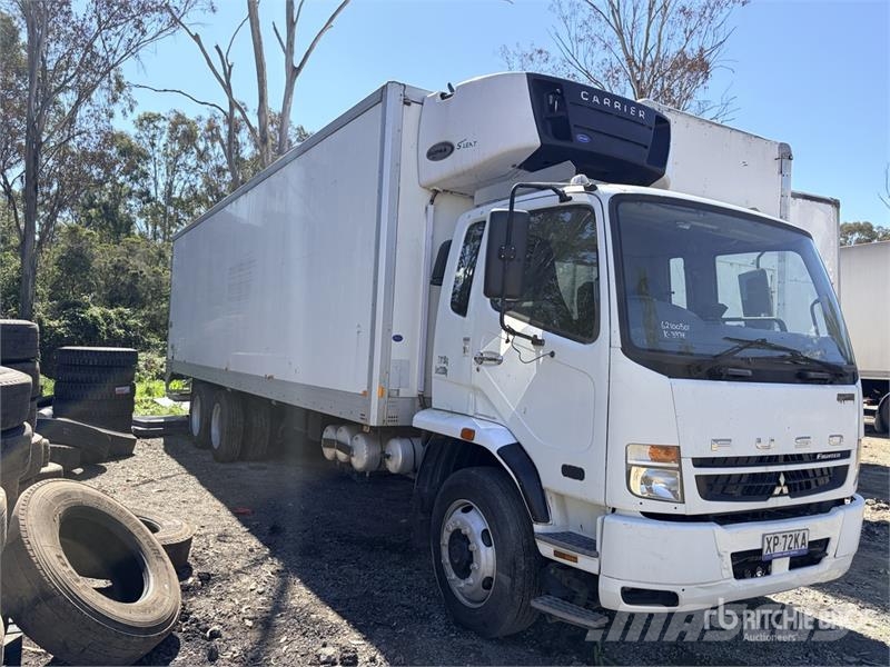 Mitsubishi FN600 Refrigerated Truck Грузовики-Рефрижераторы