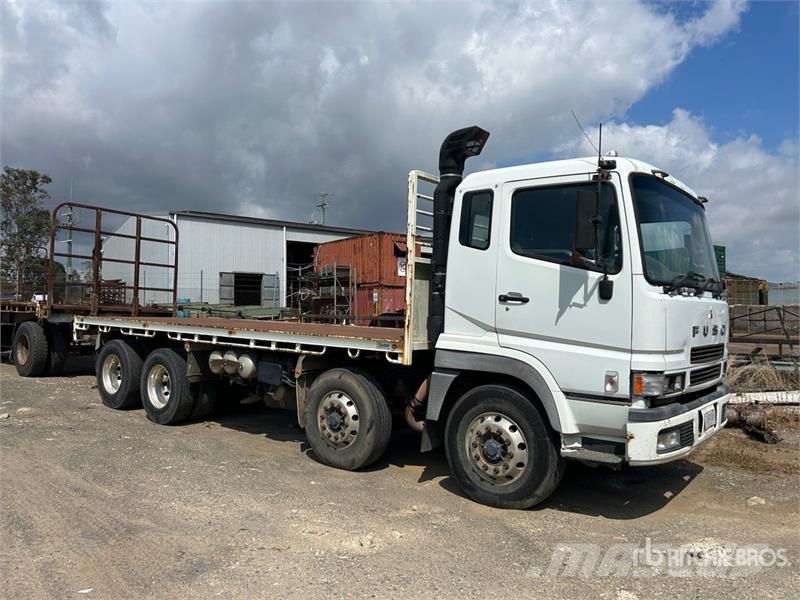 Mitsubishi Fuso 8x4 Twin-Steer Hydraulic Tipping Flatbed Truc Platós / Ponyvás teherautók