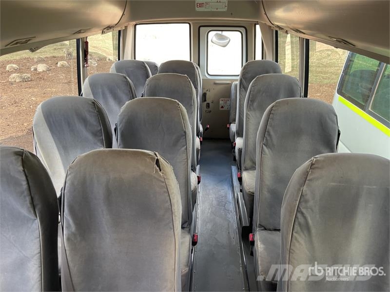 Mitsubishi Fuso BE600 4x2 21-Seat Bus 迷你巴士