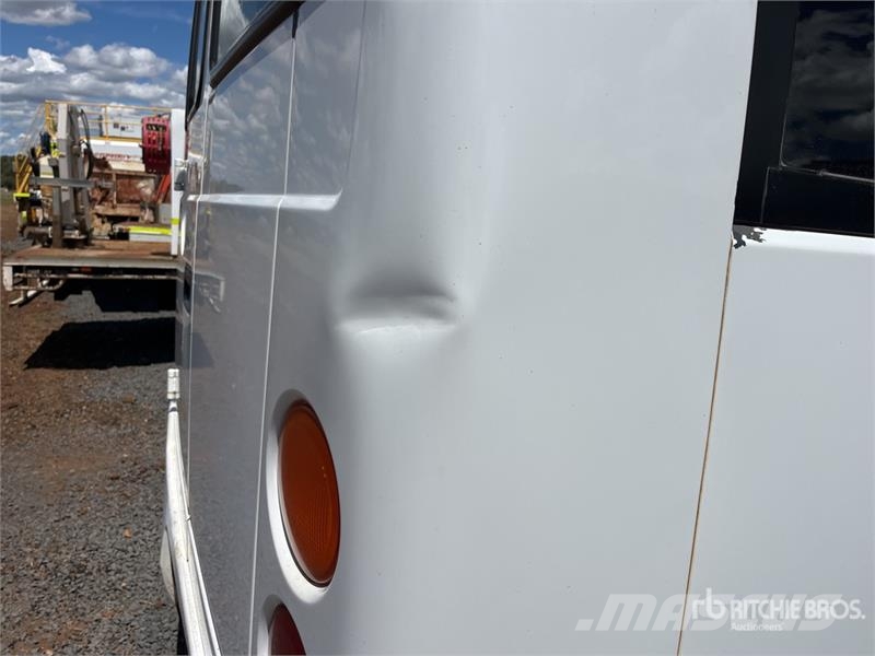 Mitsubishi Fuso BE600 4x2 21-Seat Bus Mini autobusi