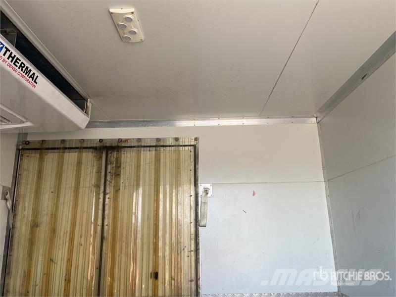 Mitsubishi Fuso Canter 918 4x2 Refrigerated Truck Temperature controlled trucks
