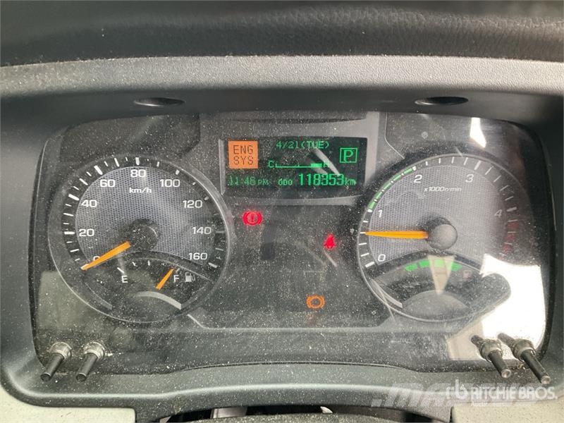 Mitsubishi Fuso Canter 7/800 4x2 Refrigerated Truck شاحنات بدرجة حرارة قابلة للضبط