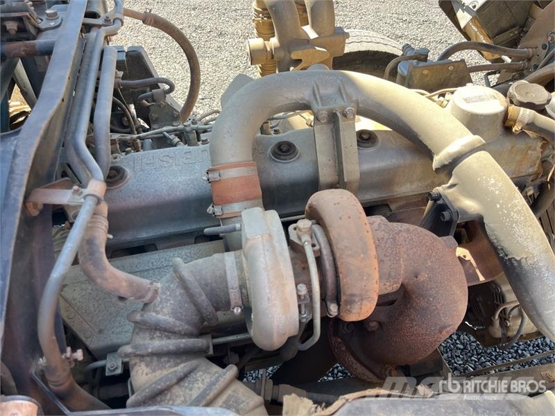 Mitsubishi Fuso Fighter FK617H 4x2 Service Truck Komunalna vozila