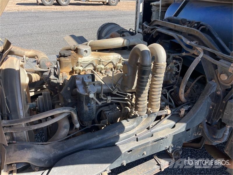 Mitsubishi Fuso Fighter FK617H 4x2 Service Truck Komunalna vozila