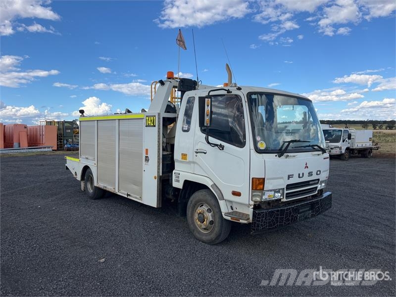 Mitsubishi Fuso Fighter FK617H 4x2 Service Truck 都市/通用型車輛