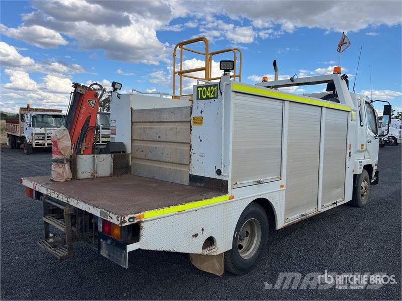 Mitsubishi Fuso Fighter FK617H 4x2 Service Truck 都市/通用型車輛