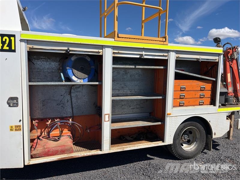 Mitsubishi Fuso Fighter FK617H 4x2 Service Truck Komunalna vozila