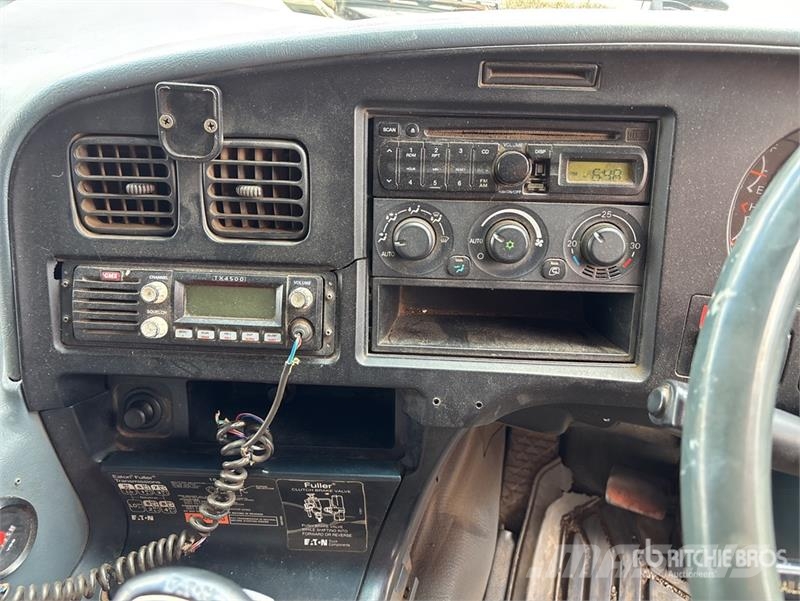 Mitsubishi Fuso FS 500 8x4 Twin-Steer Vacuum Excavator Truck Combi / vacuum trucks