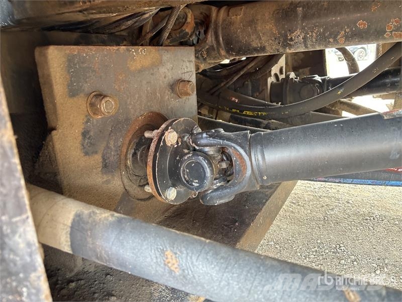 Mitsubishi Fuso FS 500 8x4 Twin-Steer Vacuum Excavator Truck Combi / vacuum trucks