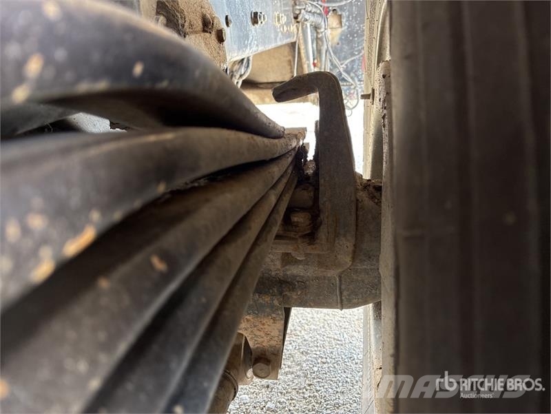 Mitsubishi Fuso FS 500 8x4 Twin-Steer Vacuum Excavator Truck Combi / vacuum trucks