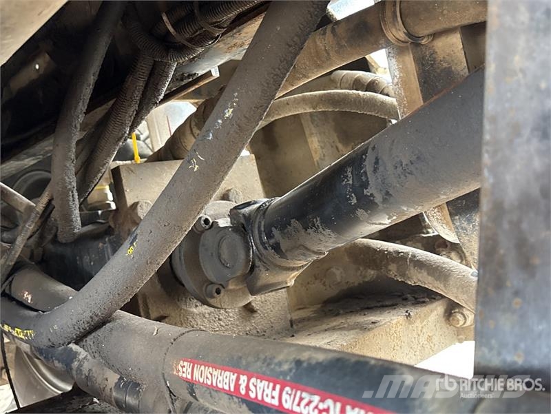 Mitsubishi Fuso FS 500 8x4 Twin-Steer Vacuum Excavator Truck Combi / vacuum trucks