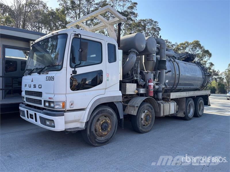 Mitsubishi Fuso FS 500 8x4 Twin-Steer Vacuum Excavator Truck Camion autospurgo