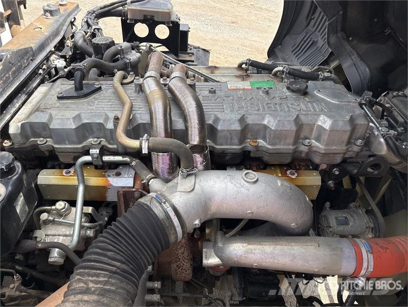 Mitsubishi Fuso FS 500 8x4 Twin-Steer Vacuum Excavator Truck Combi / vacuum trucks